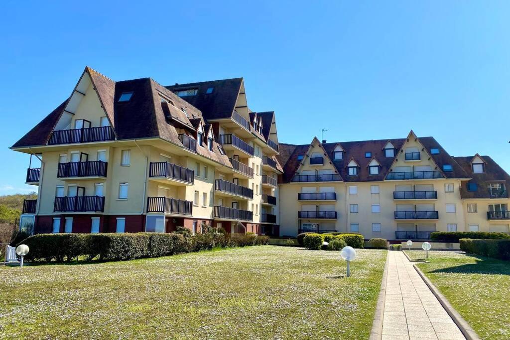Studio Avec Acces A La Mer - Cabourg Exterior foto